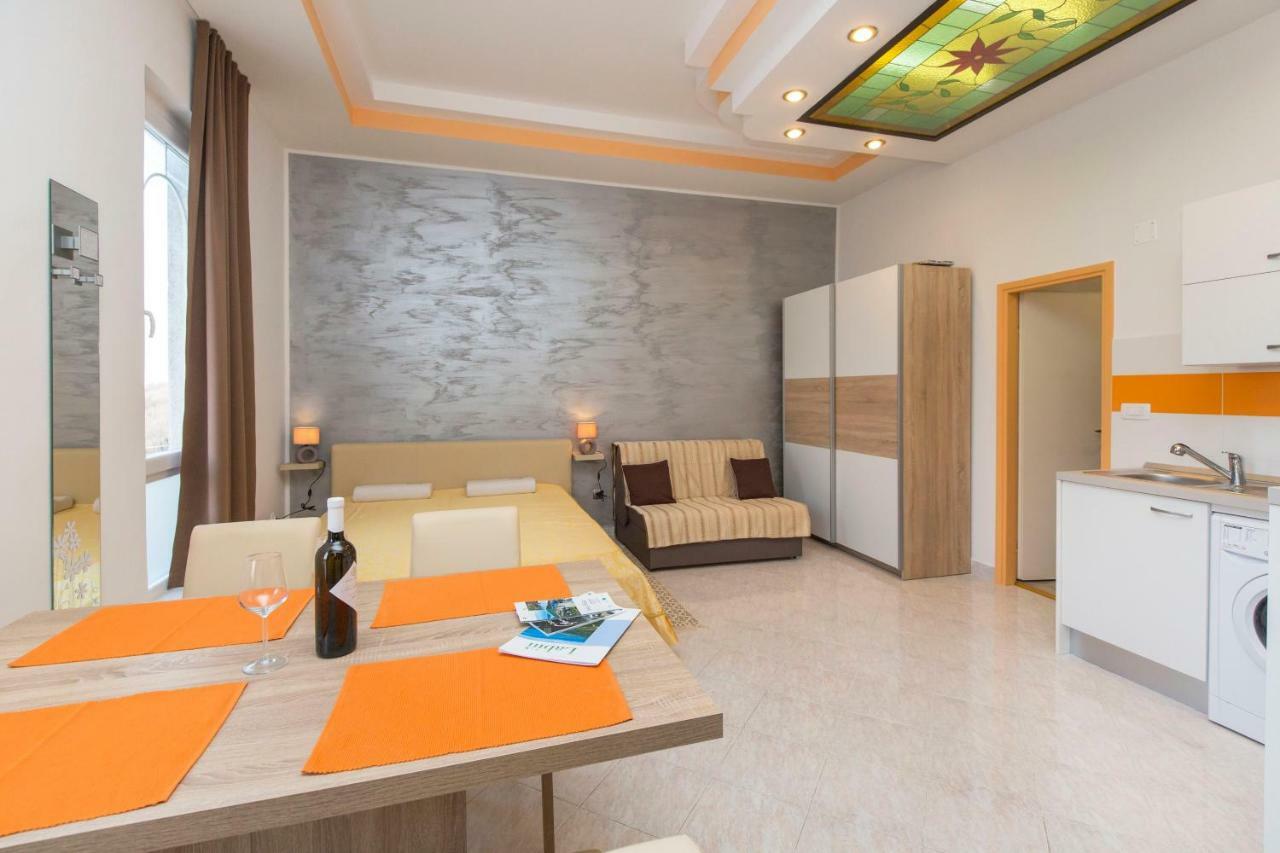Studio Apartment Leana Labin  Buitenkant foto